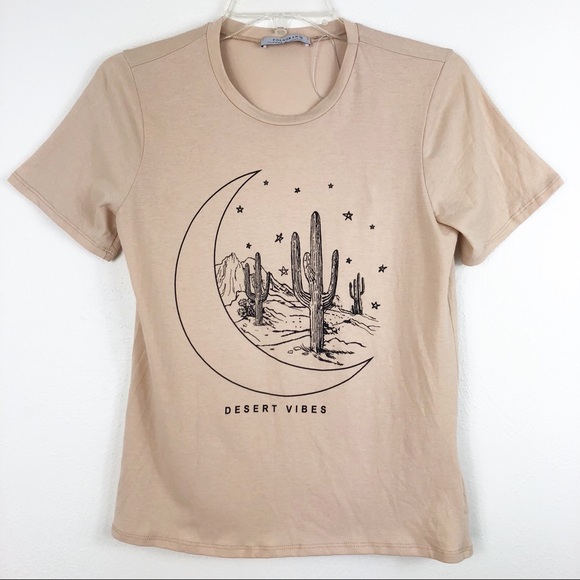 Polagram Tops - Polagram Desert Vibes Graphic Short Sleeve T-Shirt